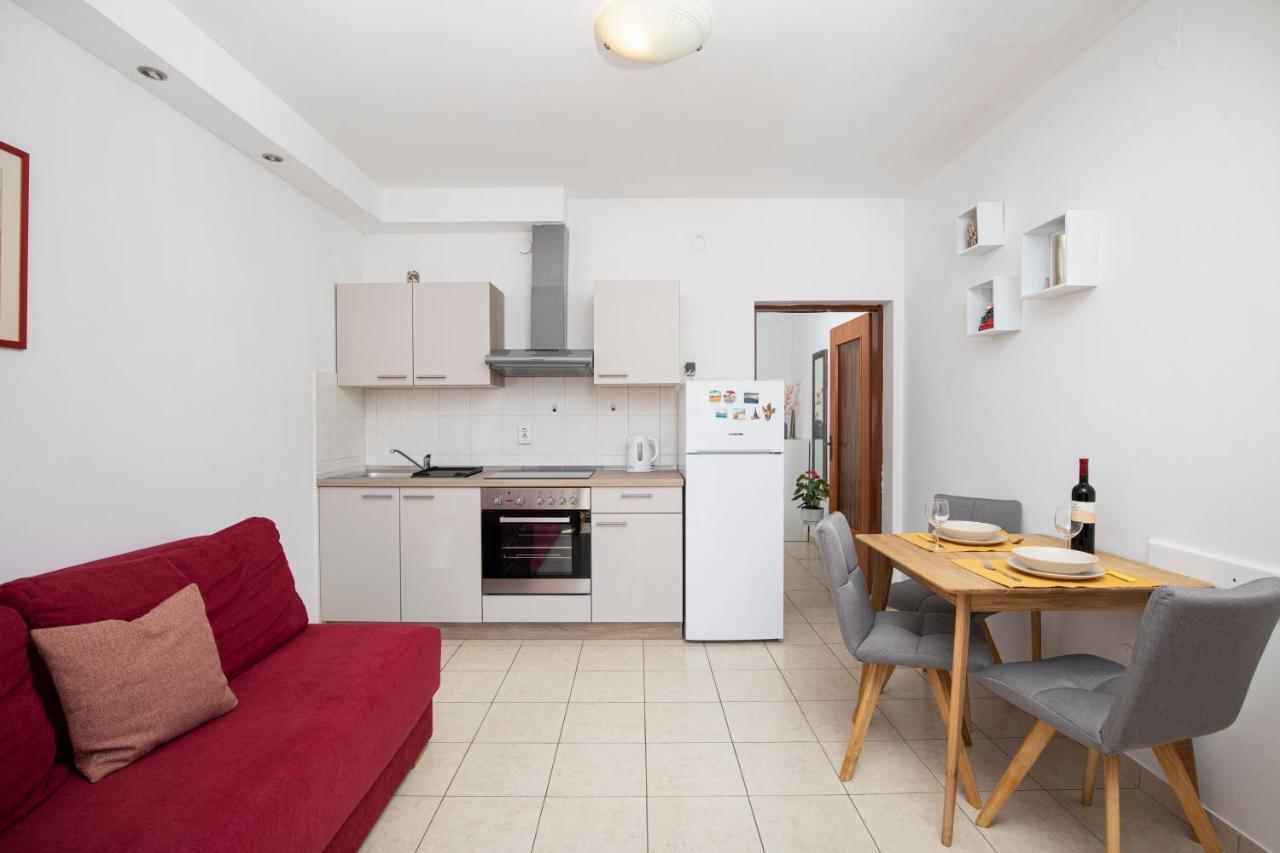Sunny Apartment Valbandon Fažana Dış mekan fotoğraf