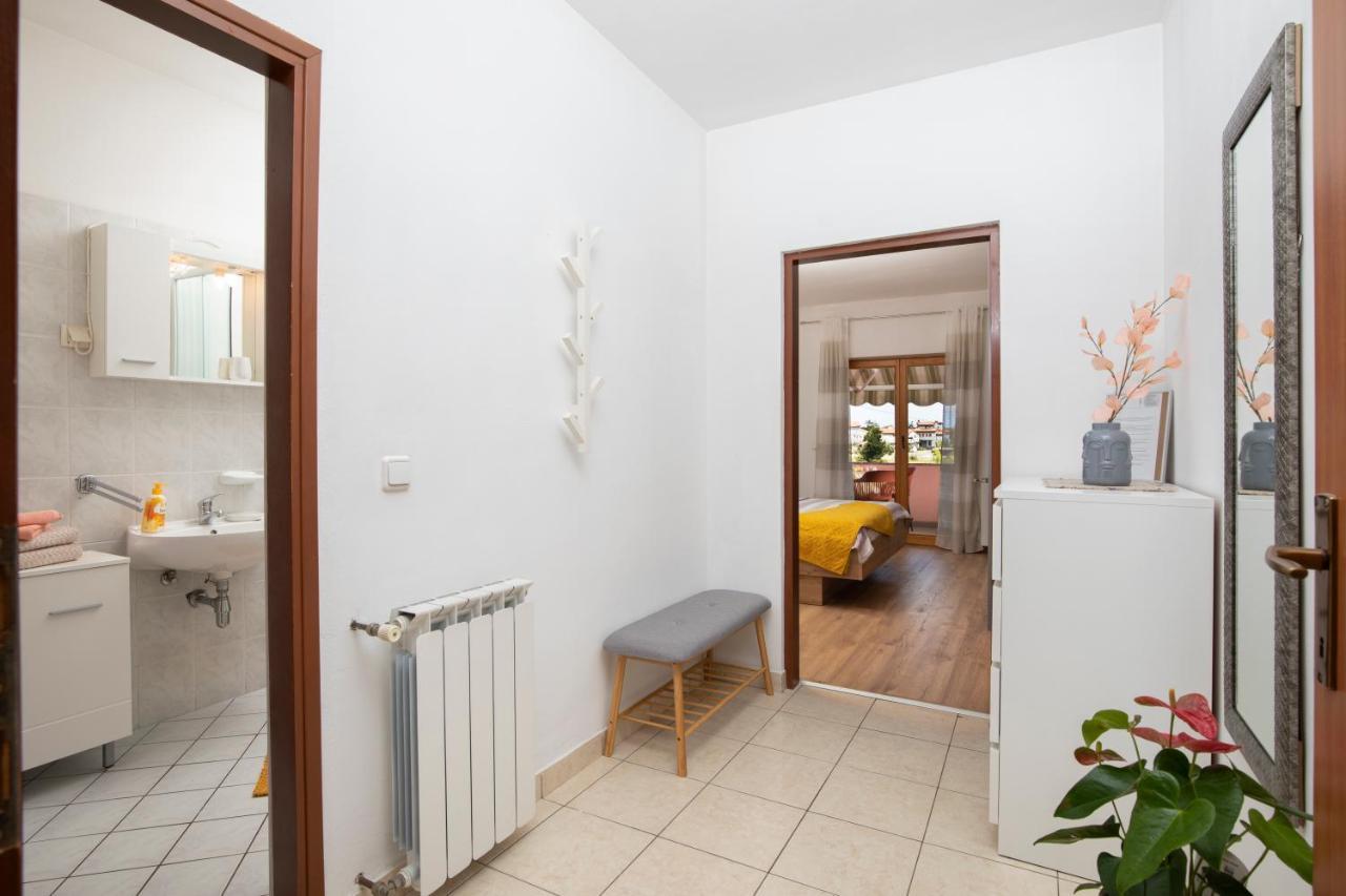 Sunny Apartment Valbandon Fažana Dış mekan fotoğraf