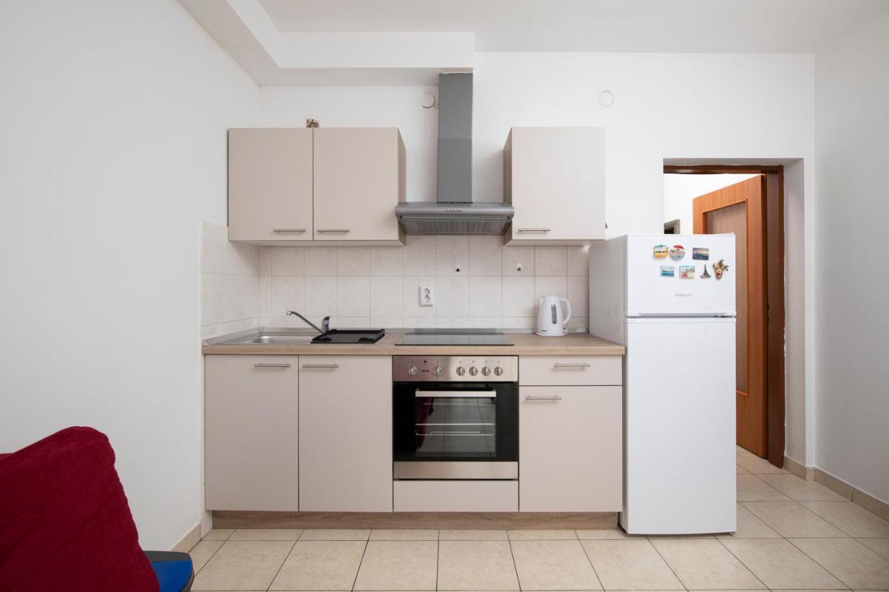 Sunny Apartment Valbandon Fažana Dış mekan fotoğraf