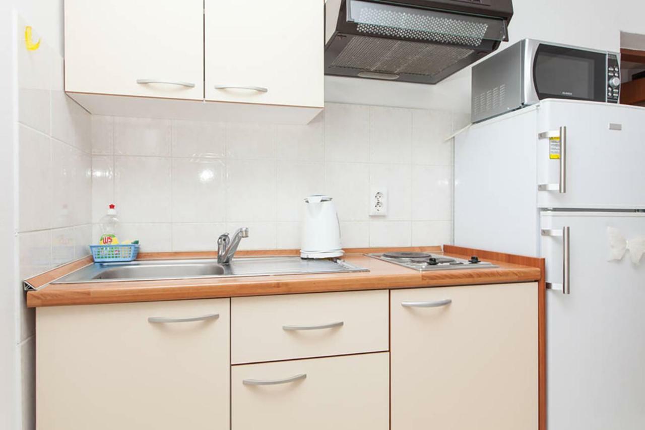 Sunny Apartment Valbandon Fažana Dış mekan fotoğraf