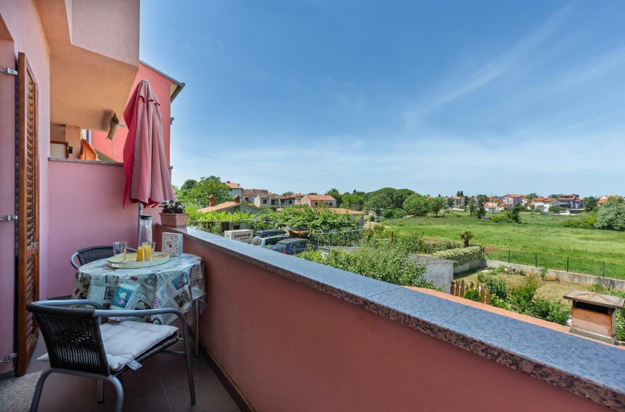 Sunny Apartment Valbandon Fažana Dış mekan fotoğraf