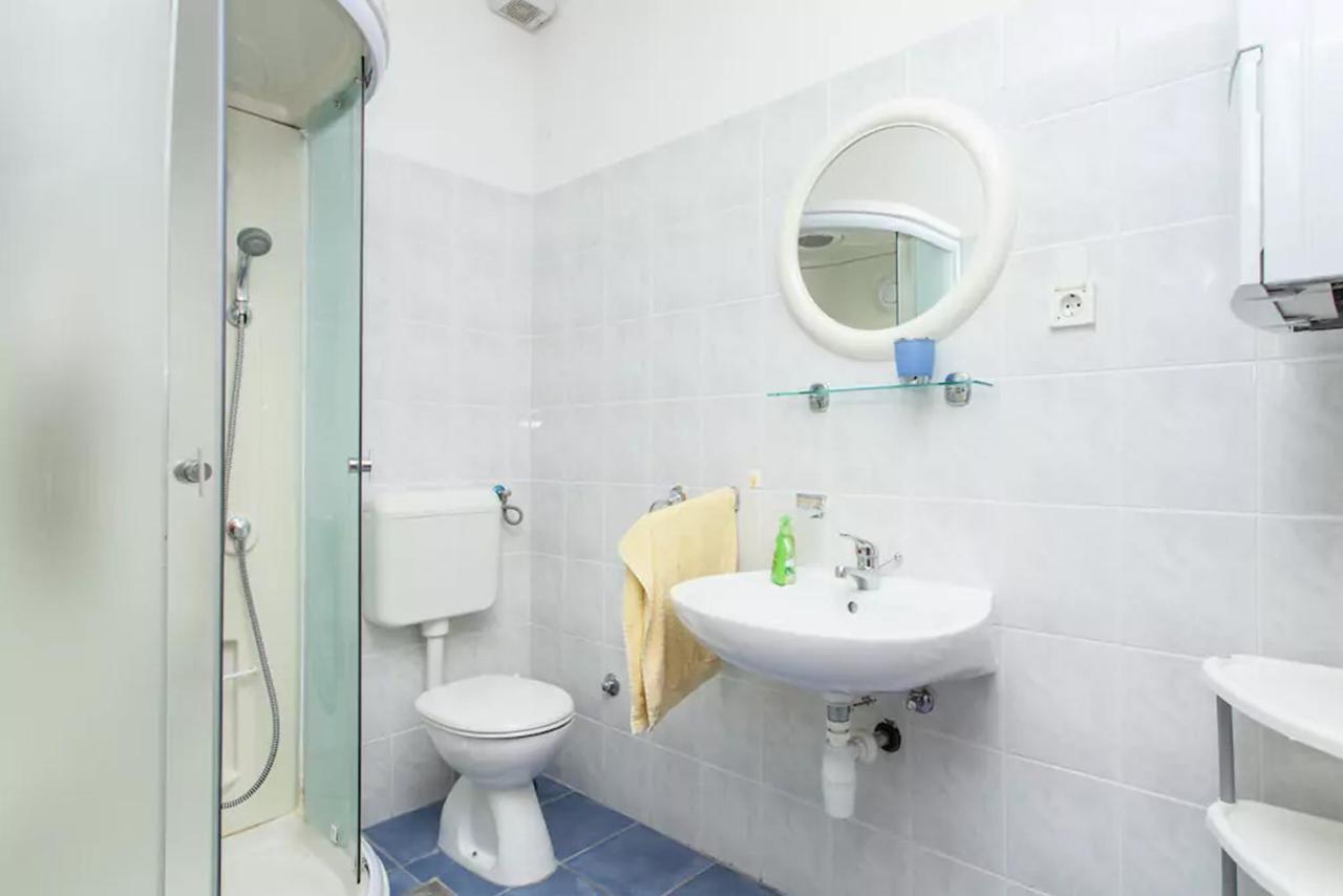 Sunny Apartment Valbandon Fažana Dış mekan fotoğraf